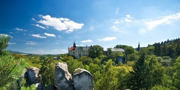 Pohádkový pobyt u zámku Sychrov s návštěvou parku, polopenzí a wellness
