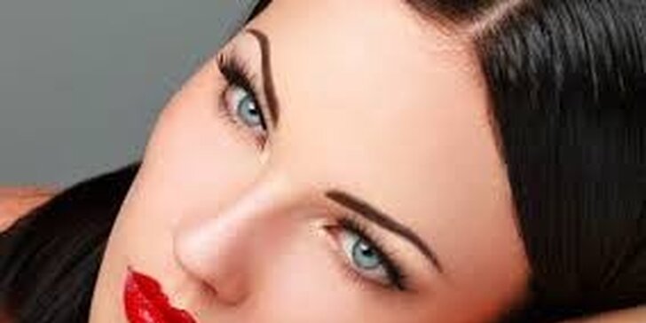 Permanentní make-up pro bezchybný vzhled: Úprava obočí, linek i rtů