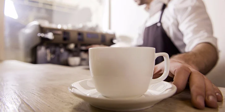 2 kávy a věneček v kavárně Cafe Pohoda Jazz