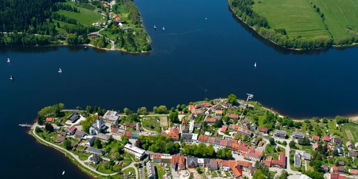 Letecký pohled na Frymburk.