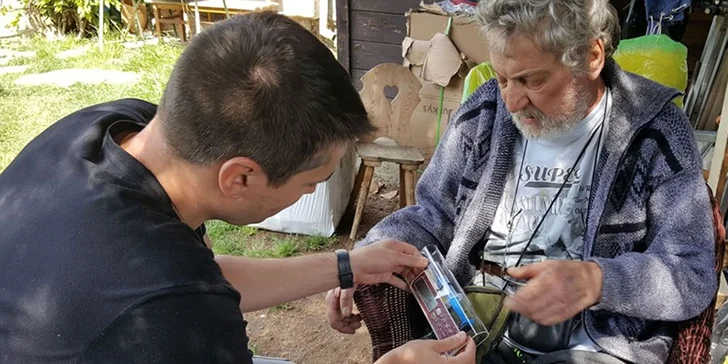 Starají se o pacienty v jejich domácím prostředí i v lůžkovém hospicu v Čerčanech. 
