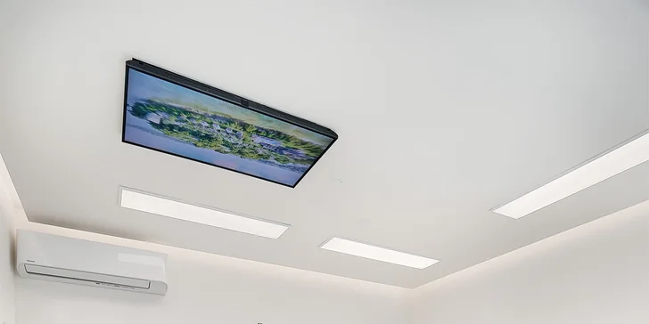  Nežádoucí skvrny od kávy, čaje či nikotinu šetrně odstraní moderní metoda Airflow.