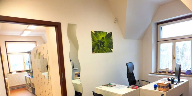 SPA manikúra Hedvábná dokonalost