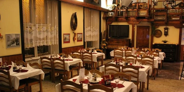 Pravý hovězí filet mignon s přílohou a salátem pro dva v Hotelu Max