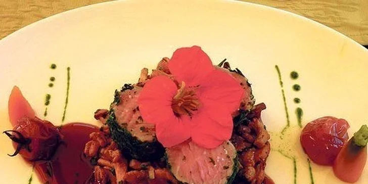 Zážitková dovolená ve Vinařství u Kapličky – víno, wellness a degustační menu