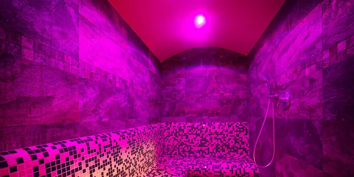 Blahodárné teplo: 3 hodiny prohřívání ve finské a parní sauně FitstudioKotva