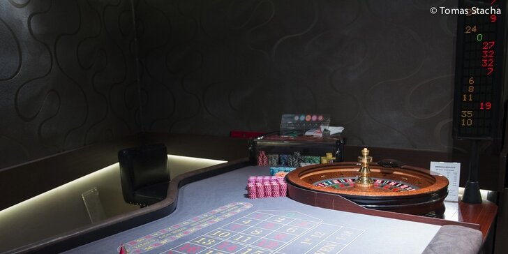 Naučte se ruletu, black jack a ultimate hold 'em ve Škole kasinových her