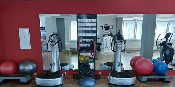 Výživové poradenství a neomezené měsíční členství v Red Fit