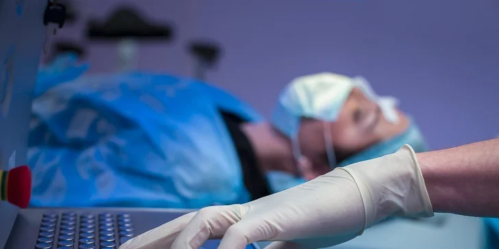 Operace očí nejnovější laserovou metodou Relex Smile 3D Expert