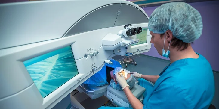 Operace očí nejnovější laserovou metodou Relex Smile 3D Expert