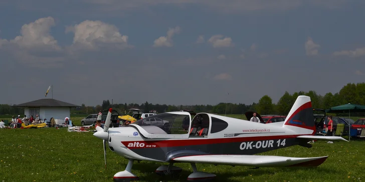 Pilotem na zkoušku: 20–60 min. v letounu Alto 912 TG s dohledem instruktora