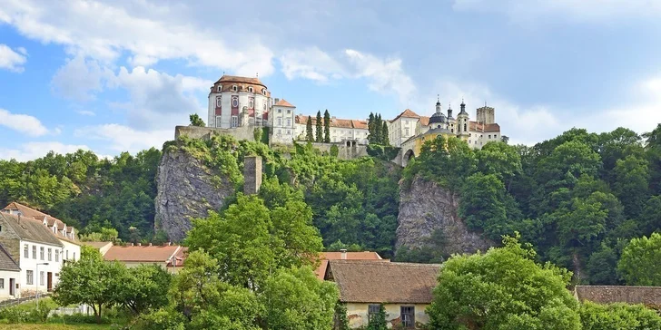 Pohádkový pobyt v Zámeckém hotelu Vranov s polopenzí