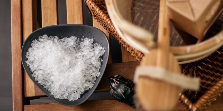 Poctivá víkendová snídaně pro dva s možností wellness či únikové hry