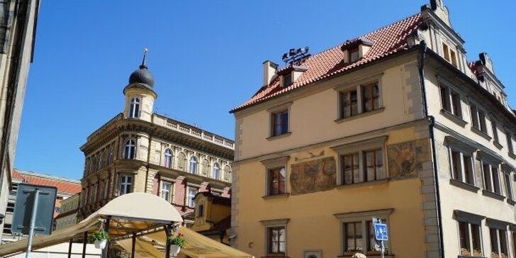 Tři chody U Tří Pštrosů – najezte se ve slavném domě, kde prý jedl i Karel IV.