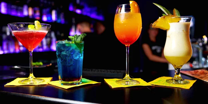 Simply 33 najdete na Vinohradech, kousek od náměstí Míru.