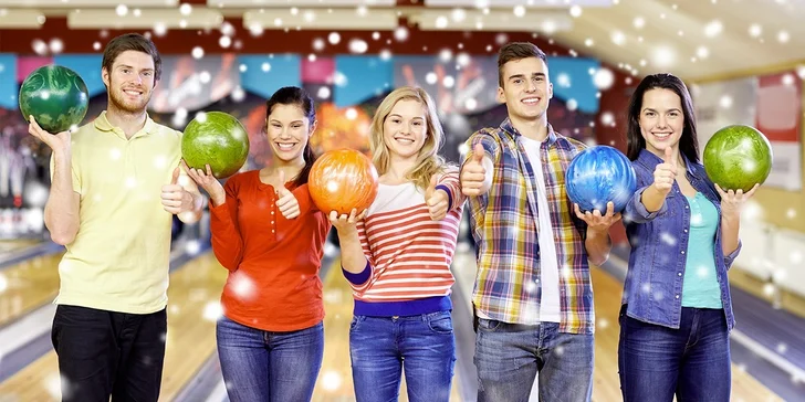 2 hodiny hraní pro partu až 6 kamarádů v bowling baru Boby