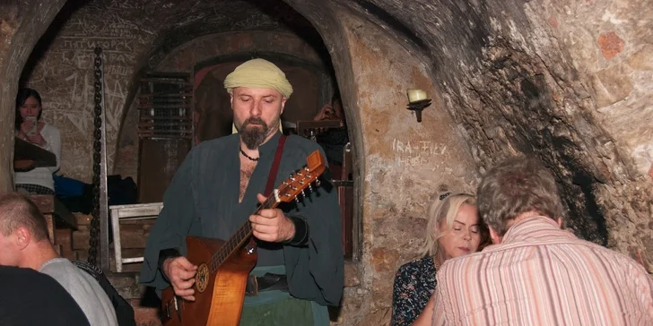 Hody a středověký program v krčmě U krále Brabantského