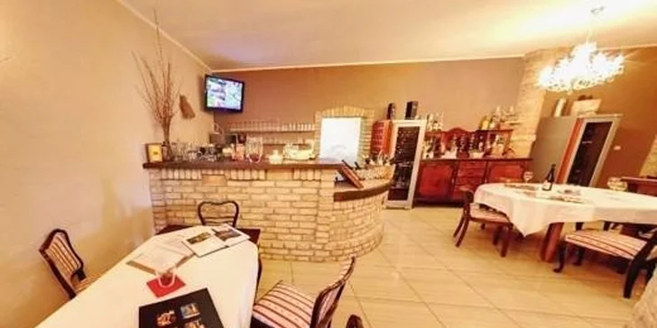 Vinařský pobyt ve Valticích: s polopenzí a degustací nebo vinným doktorátem
