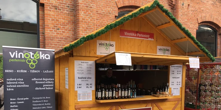 Svařák, punč nebo medovina na adventních trzích u Vaňkovky
