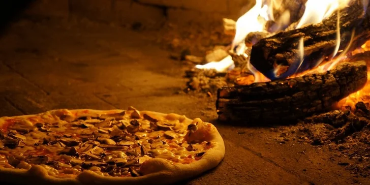 2× pizza nebo 2× těstoviny i s rozvozem v pizzerii Roma Uno (otevřeno nonstop!)