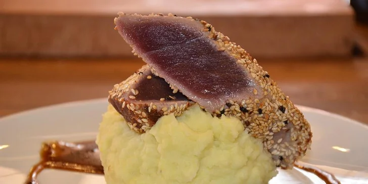 Zábavné degustační minikurzy v pražském Presto meat-market