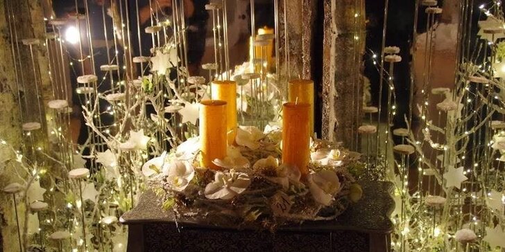 Kurz sváteční výzdoby z živých květin na váš vánoční stůl