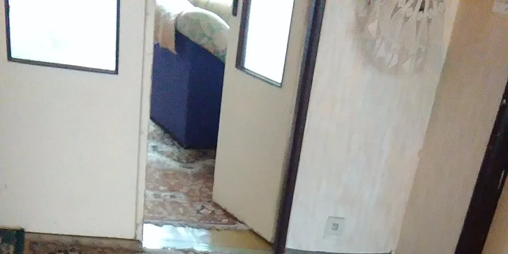 Čištění koberců v domácnostech i kancelářích do 50 m²