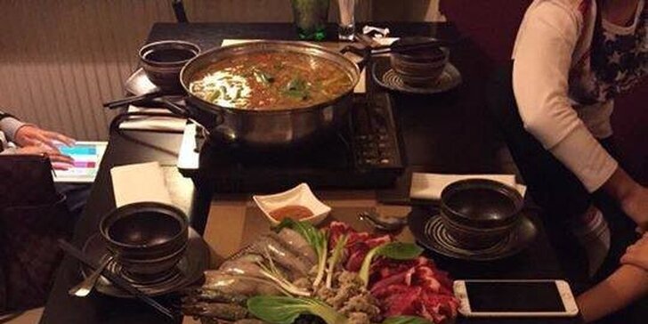 Hot Pot Menu – tradiční thajské dobroty si připravíte přímo u stolu