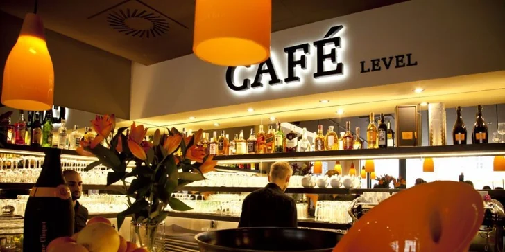 Snídaně ve stylu Café Level dle vlastní chuti