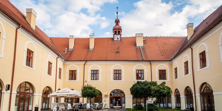 Poctivá domácí zabíjačka v Čechtickém dvoře