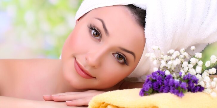 Relaxační ošetření s masáží obličeje a mikromasáží očního okolí