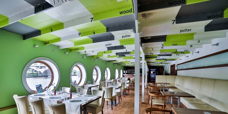 5chodové degustační menu pro dva s láhví vína na lodi Rohan Boat