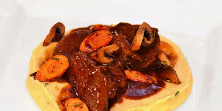 Božské 3chodové menu pro dva v restauraci U zlaté hrušky