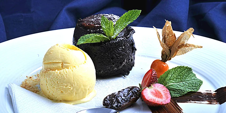 Chuťově nápadité 5chodové menu pro dva v restauraci La Provance U Nouzů