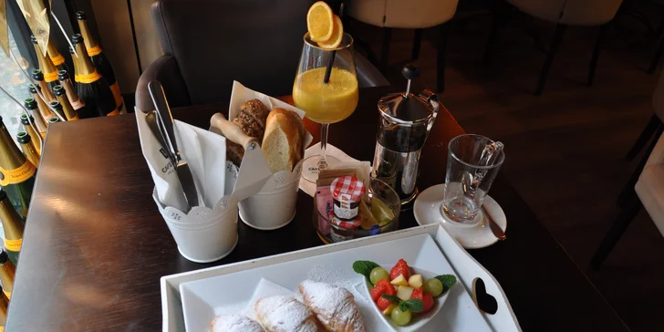 Snídaně ve stylu Café Level dle vlastní chuti