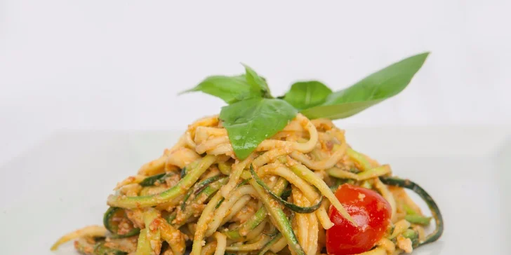 Veganská hostina o 5 chodech pro dva v LoVeg