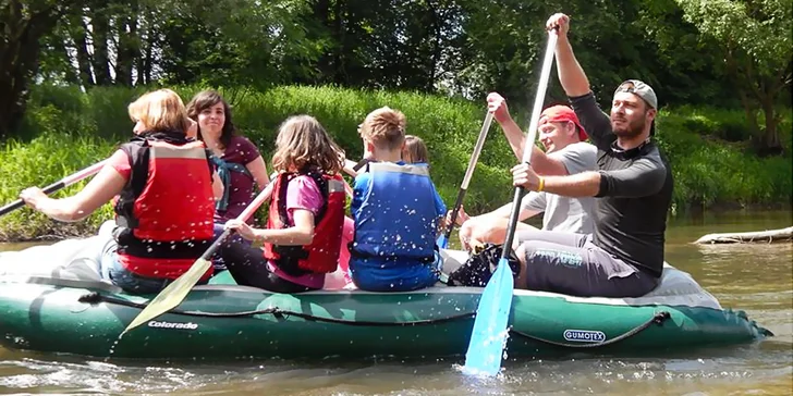 Jednodenní sjezd řeky Moravy – na raftu, barace či kajaku