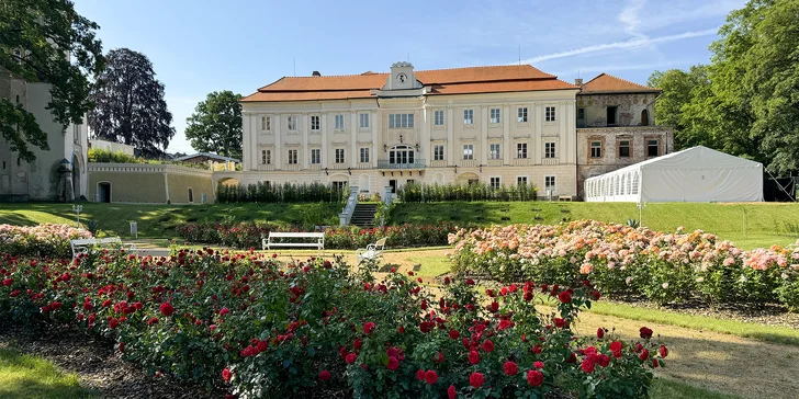 Pobyt na zámku Bystřice nad Úhlavou: vybavené apartmány až pro 8 osob