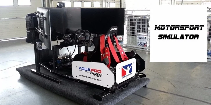 Realistický závodní simulátor iRacing