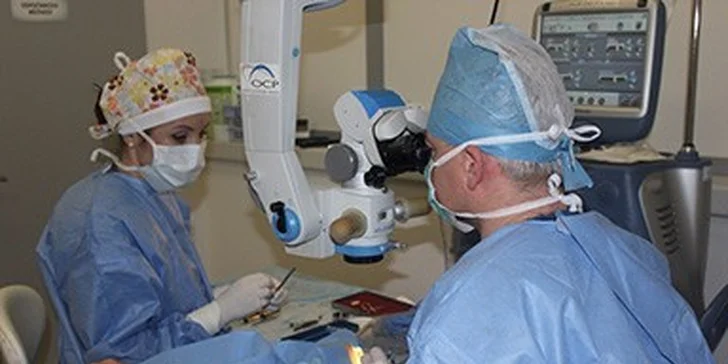 Plastická operace očních víček na prestižní klinice Oční centrum Praha