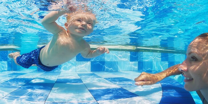 Lekce plavání pro děti od 4 měsíců do 7 let