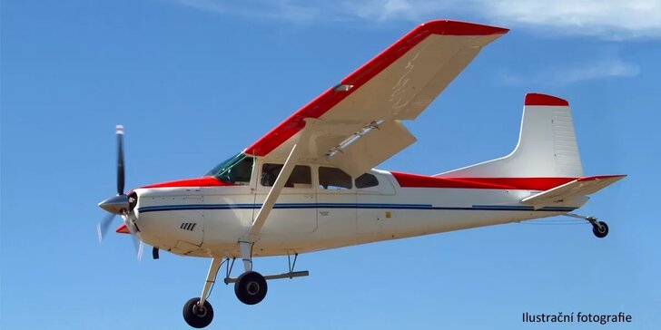 Let na plně pohyblivém leteckém trenažeru Cessna