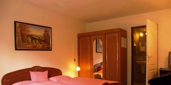 Romantický pobyt s večeří při svíčkách a vstupenkou do termálních lázní