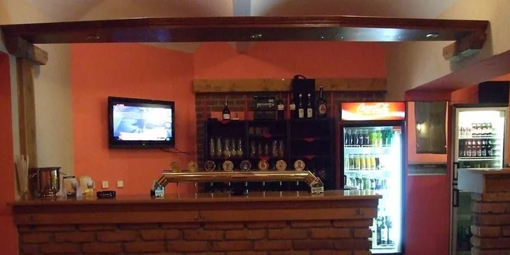 Velká masová hostina pro 4 osoby U Bizona
