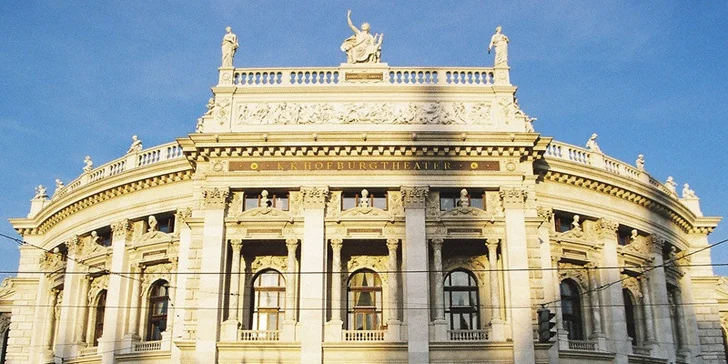 Největší výstava orchidejí v Rakousku, klášter Klosterneuburg a prohlídka Vídně
