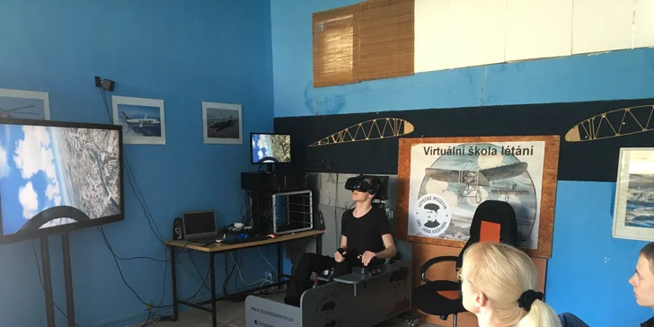 Po leteckém výcviku si můžete zakoupit zvýhodněnou vstupenku na prohlídku leteckého muzea.