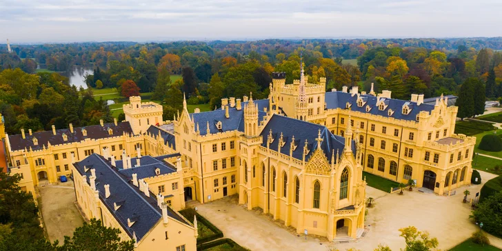 Nastúpiť môžete v Bratislave, Trnave, Senici a Myjave (bez príplatku), prípadne v Piešťanoch a Novom Meste nad Váhom (s príplatkom 10 €).