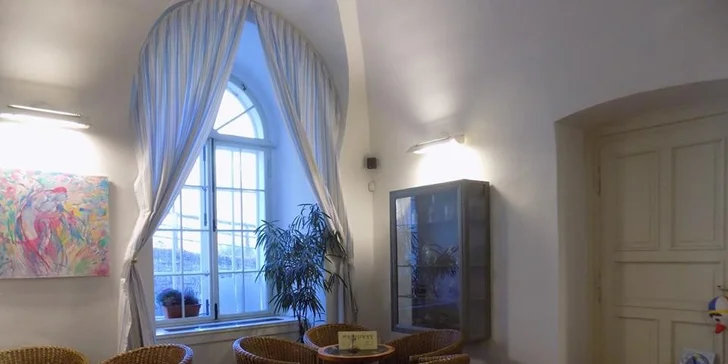 2 teplé nápoje na Vítkově nebo na Petříně: svařený džus nebo caffè latte