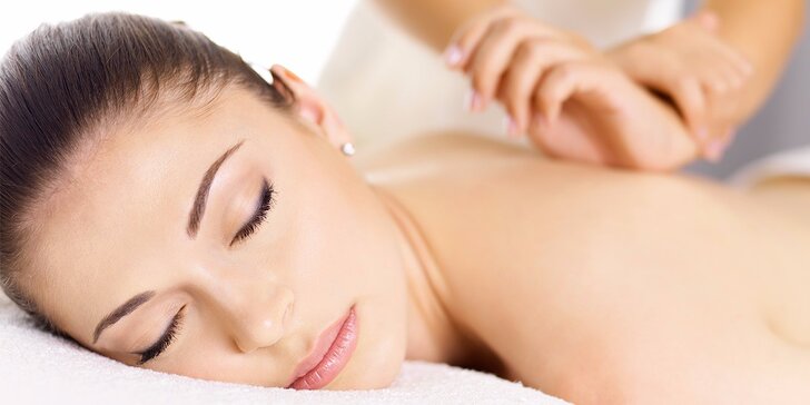 Hodinová uvolňují masáž zad a šíje pro zdraví i potěšení