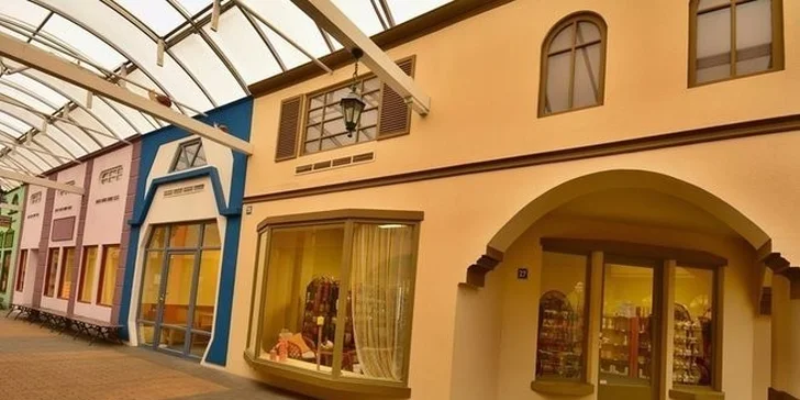 Velikonoční ozdoby na špejli i svíčky – kreativní návštěva svíčkárny Rodas